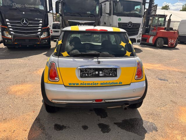 MINI ONE Mini One - سيارة: صور 4 MINI ONE Mini One - سيارة: صور 4