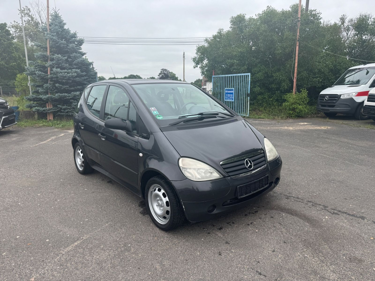 Mercedes-Benz A 160 A -Klasse A 160 - سيارة: صور 2 Mercedes-Benz A 160 A -Klasse A 160 - سيارة: صور 2