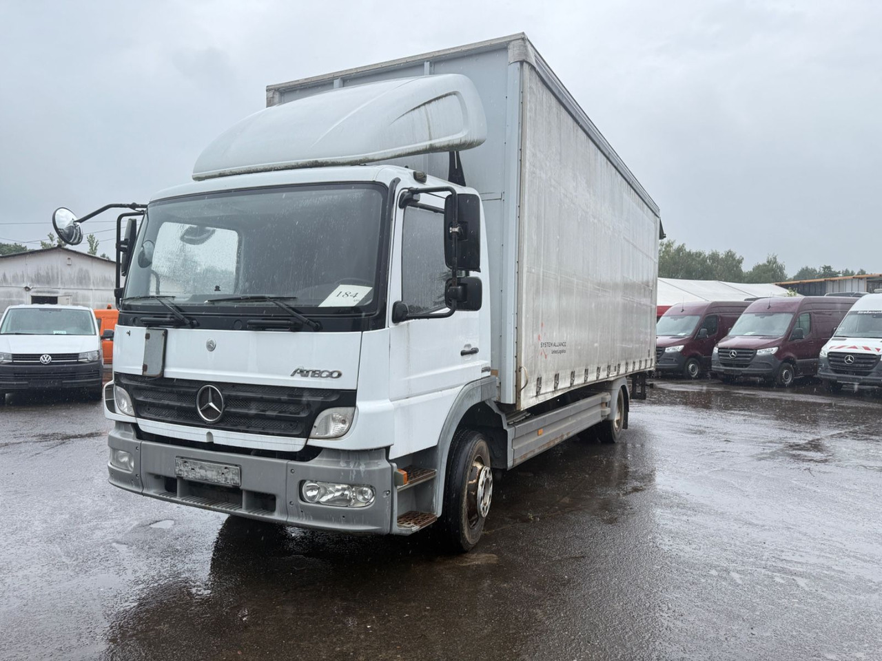Mercedes-Benz Atego 1222 LbW Klima - شاحنة ستارة: صور 3 Mercedes-Benz Atego 1222 LbW Klima - شاحنة ستارة: صور 3