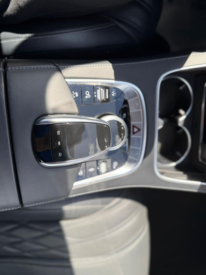 كوبيه Mercedes-Benz S 63 AMG S -Klasse Coupe S 63 AMG 4Matic+: صور 14