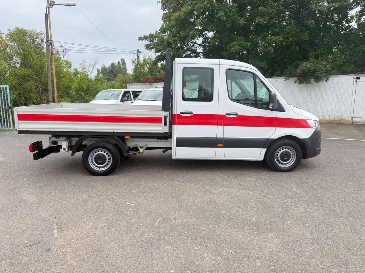 Mercedes-Benz Sprinter 217 Pritsche DoKa - الشاحنات الصغيرة المسطحة, الشاحنات الصغيرة كابينة مزدوجة: صور 5 Mercedes-Benz Sprinter 217 Pritsche DoKa - الشاحنات الصغيرة المسطحة, الشاحنات الصغيرة كابينة مزدوجة: صور 5