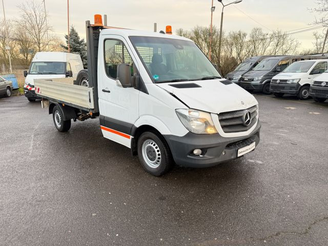 Mercedes-Benz Sprinter Pritsche 313 CDI - الشاحنات الصغيرة المسطحة: صور 2 Mercedes-Benz Sprinter Pritsche 313 CDI - الشاحنات الصغيرة المسطحة: صور 2