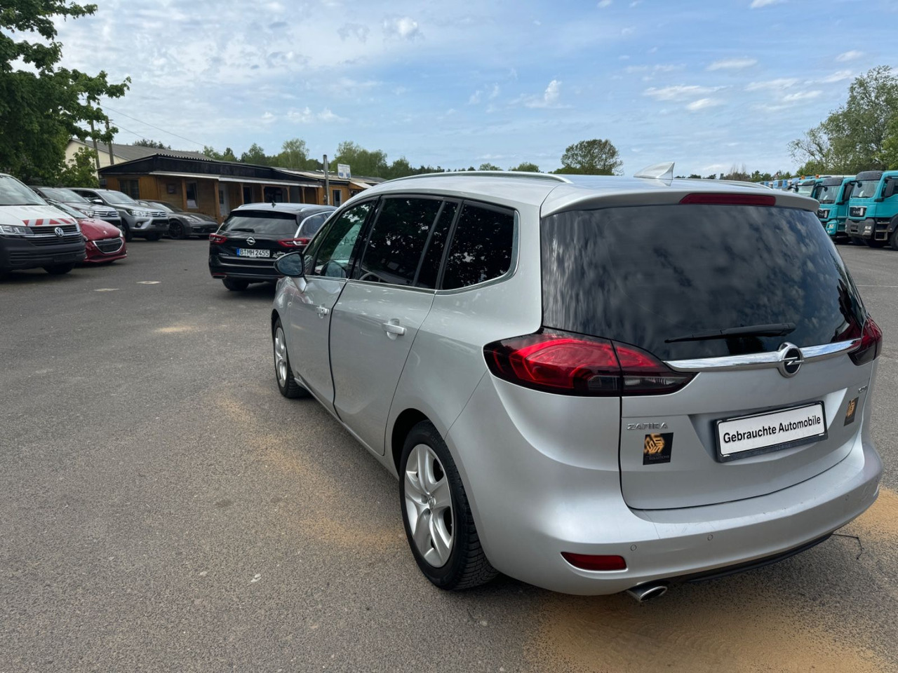 Opel Zafira Tourer - ميكروباص: صور 5 Opel Zafira Tourer - ميكروباص: صور 5
