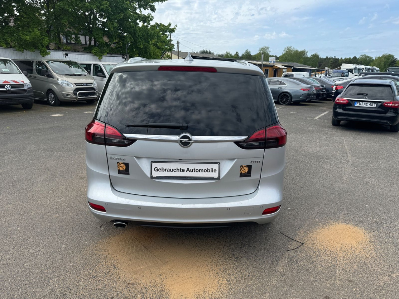 Opel Zafira Tourer - ميكروباص: صور 4 Opel Zafira Tourer - ميكروباص: صور 4