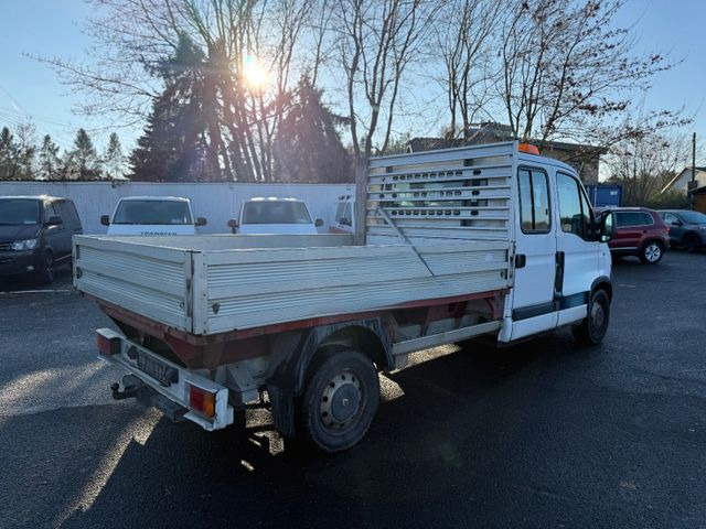 Renault Master II Phase Doppelkabine Pritsche 2.5 - الشاحنات الصغيرة المسطحة: صور 4 Renault Master II Phase Doppelkabine Pritsche 2.5 - الشاحنات الصغيرة المسطحة: صور 4
