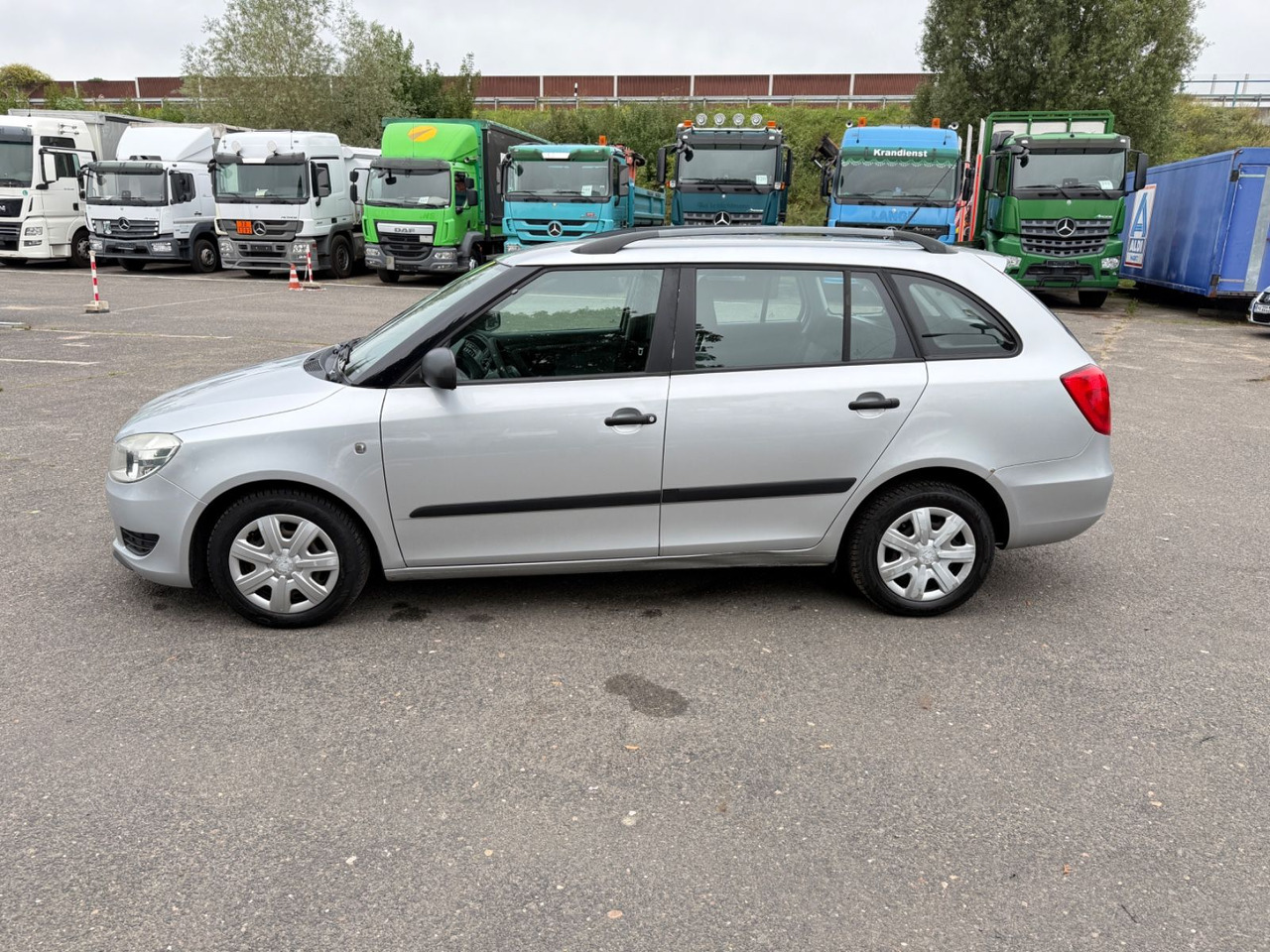 Skoda Fabia Combi Cool Edition - سيارة ستيشن: صور 5 Skoda Fabia Combi Cool Edition - سيارة ستيشن: صور 5