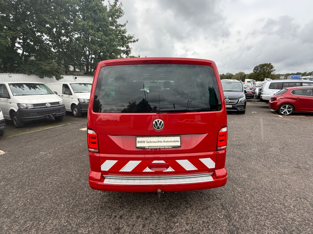Volkswagen T6 Transporter Bus Multivan Comfortline lang - فان المدمجة: صور 4 Volkswagen T6 Transporter Bus Multivan Comfortline lang - فان المدمجة: صور 4