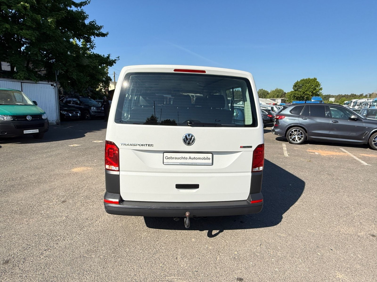 Volkswagen T6 Transporter Kombi lang 4MOTION - ميكروباص: صور 4 Volkswagen T6 Transporter Kombi lang 4MOTION - ميكروباص: صور 4