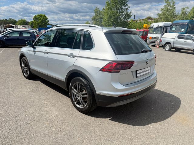 Volkswagen Tiguan Highline BMT/Start-Stopp 4Motion - سيارة دفع رباعي: صور 5 Volkswagen Tiguan Highline BMT/Start-Stopp 4Motion - سيارة دفع رباعي: صور 5