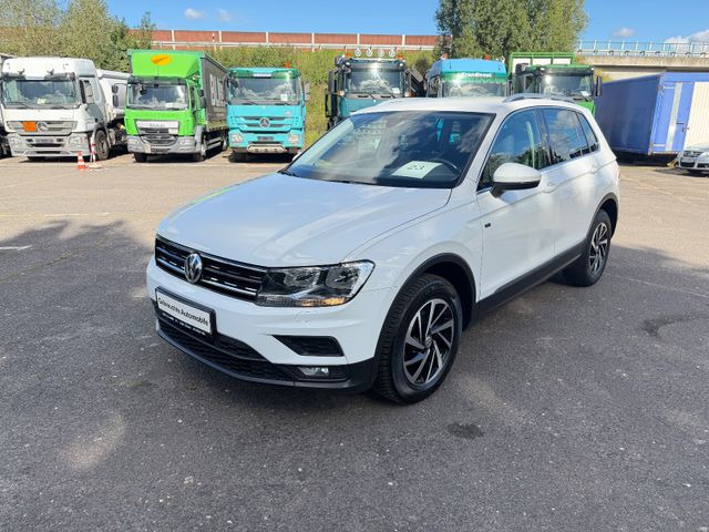 Volkswagen Tiguan Join Start-Stopp 4Motion - سيارة دفع رباعي: صور 3 Volkswagen Tiguan Join Start-Stopp 4Motion - سيارة دفع رباعي: صور 3