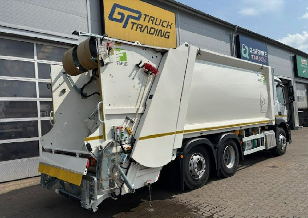 Mercedes-Benz Actros - شاحنة القمامة: صور 5 Mercedes-Benz Actros - شاحنة القمامة: صور 5