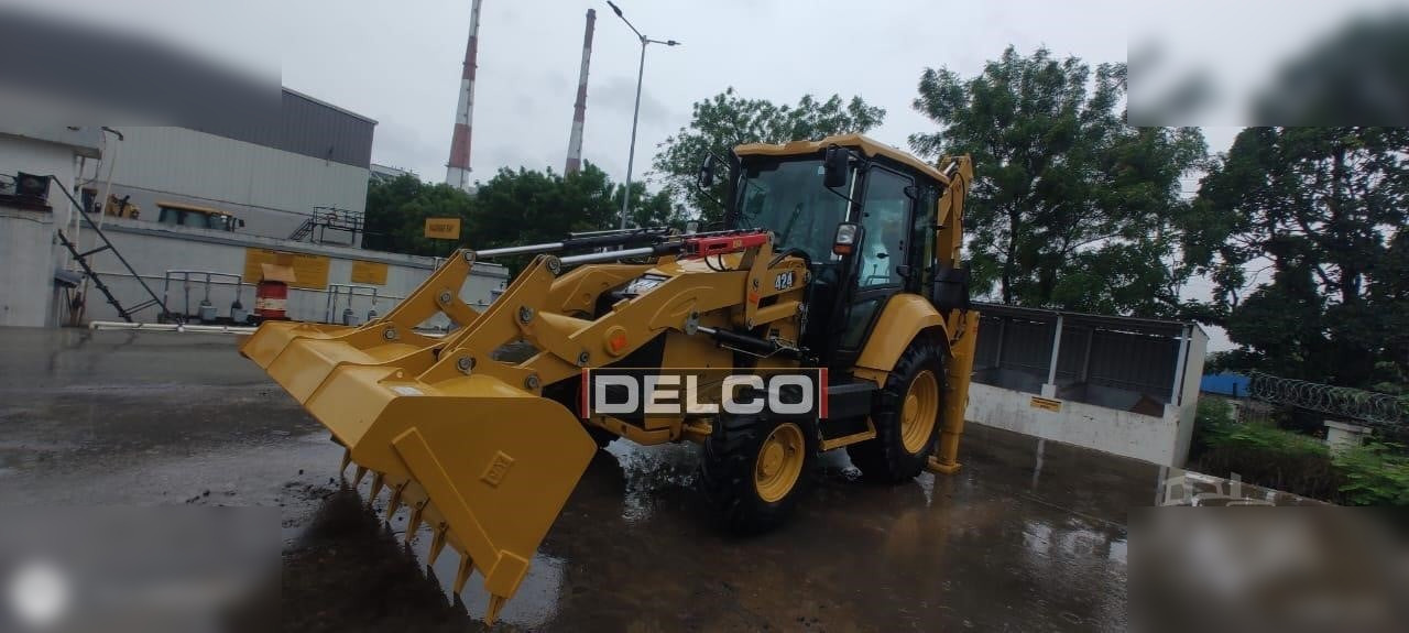 حفار متعدد الاستخدام جديد CATERPILLAR 424: صور 9 حفار متعدد الاستخدام جديد CATERPILLAR 424: صور 9