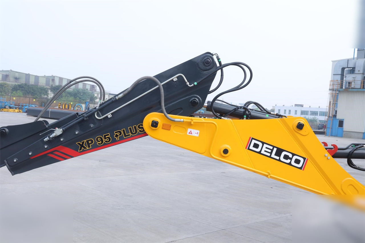 حفار متعدد الاستخدام جديد DELCO XP95 PLUS: صور 17