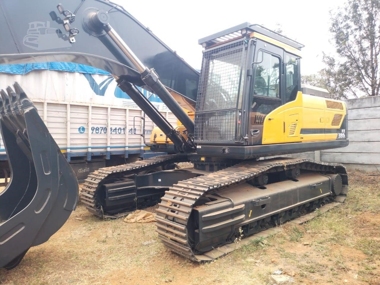 HYUNDAI HX380L - حفارات زحافة: صور 4 HYUNDAI HX380L - حفارات زحافة: صور 4