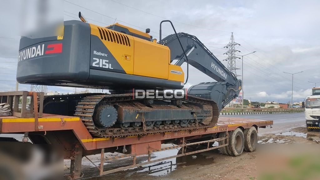 HYUNDAI ROBEX 215L SMART PLUS - حفارات زحافة: صور 3 HYUNDAI ROBEX 215L SMART PLUS - حفارات زحافة: صور 3