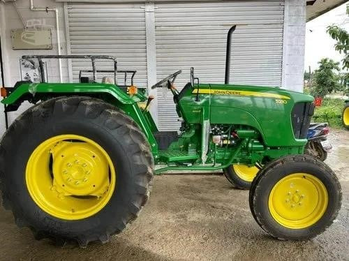 JOHN DEERE 5210 - جرار: صور 1 JOHN DEERE 5210 - جرار: صور 1