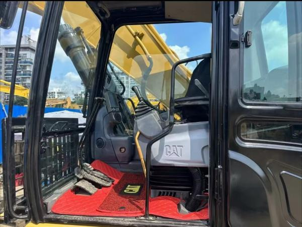 CAT 330D - حفارات زحافة: صور 3 CAT 330D - حفارات زحافة: صور 3