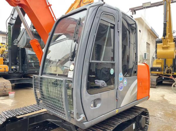 Hitachi zaxis 70 - حفارات زحافة: صور 2 Hitachi zaxis 70 - حفارات زحافة: صور 2