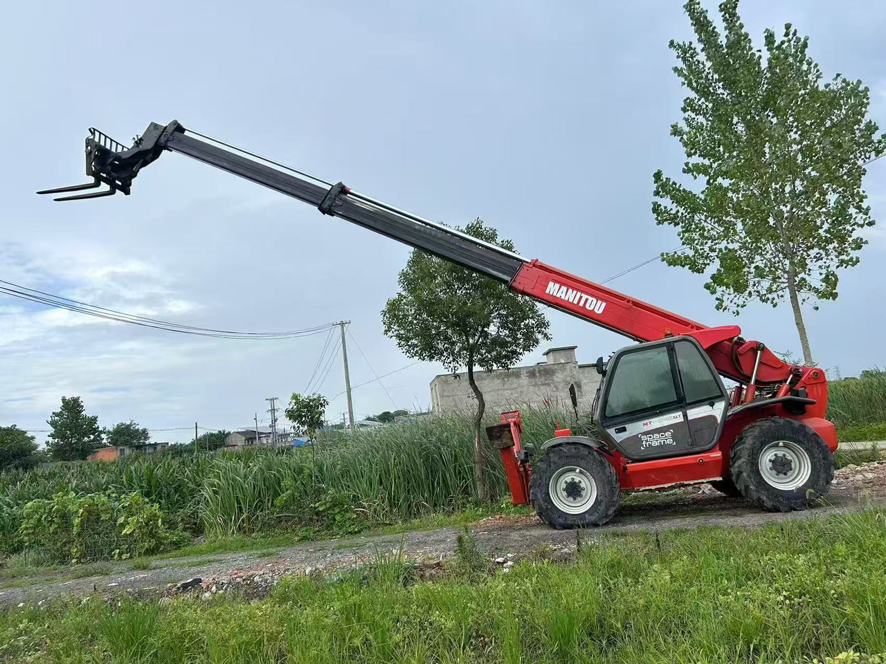 MANITOU MT-1740 - رافعة تلسكوبية: صور 2 MANITOU MT-1740 - رافعة تلسكوبية: صور 2