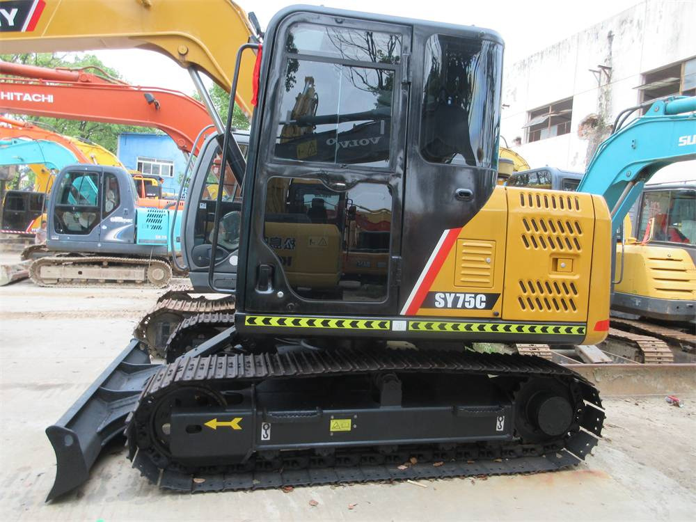 Sany SY75C - حفارات زحافة: صور 1 Sany SY75C - حفارات زحافة: صور 1