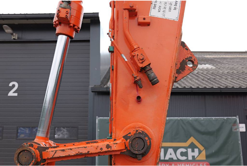Hitachi ZX 210 LC-3 mono, airco, CW30 - حفارات زحافة: صور 5 Hitachi ZX 210 LC-3 mono, airco, CW30 - حفارات زحافة: صور 5