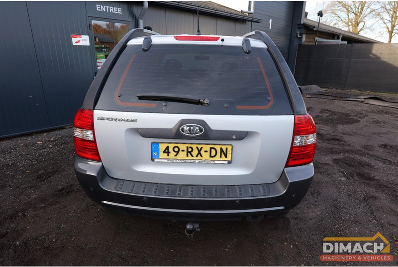 Kia Sportage 1.9L benzine - NL auto - winterbanden - apk 20-7-26 - سيارة دفع رباعي: صور 4 Kia Sportage 1.9L benzine - NL auto - winterbanden - apk 20-7-26 - سيارة دفع رباعي: صور 4