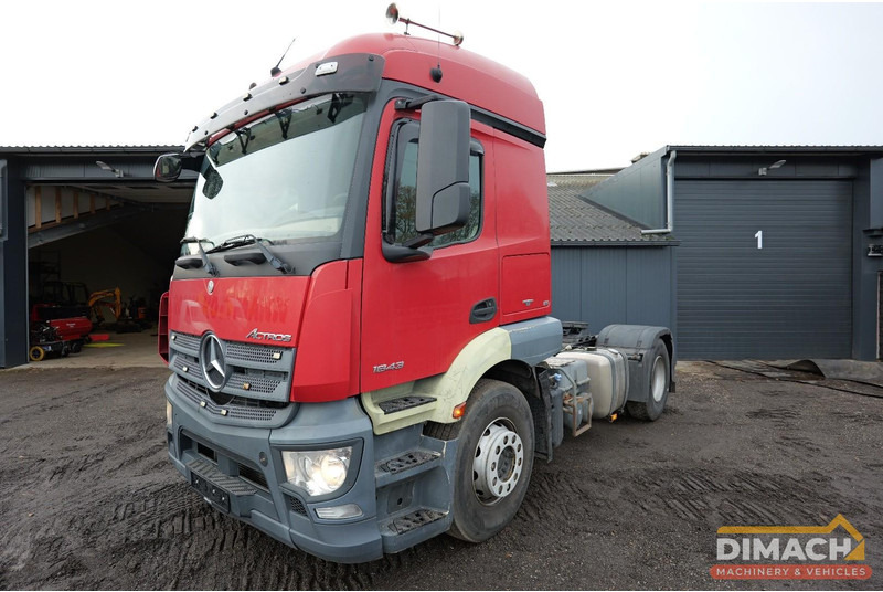 Mercedes-Benz 1843 4x2 - Euro 6 - retarder - PTO voorbereid - شاحنة جرار: صور 1 Mercedes-Benz 1843 4x2 - Euro 6 - retarder - PTO voorbereid - شاحنة جرار: صور 1
