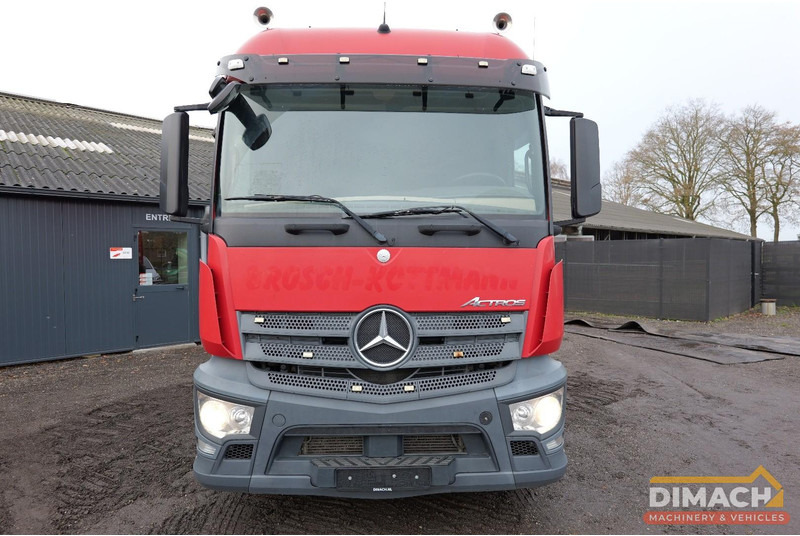 Mercedes-Benz 1843 4x2 - Euro 6 - retarder - PTO voorbereid - شاحنة جرار: صور 3 Mercedes-Benz 1843 4x2 - Euro 6 - retarder - PTO voorbereid - شاحنة جرار: صور 3