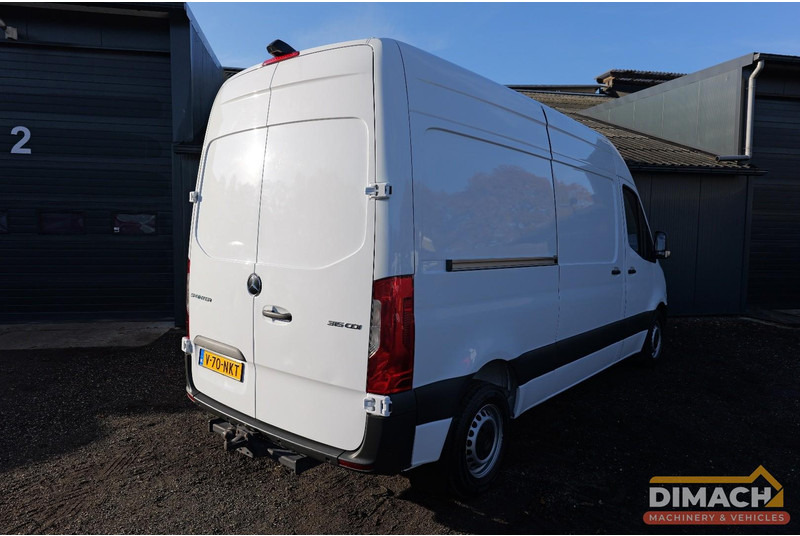 Mercedes-Benz Sprinter 315 CDI MB L2H2 sprinter - trekhaak - MBUX - automaat TOP!! - فان: صور 2 Mercedes-Benz Sprinter 315 CDI MB L2H2 sprinter - trekhaak - MBUX - automaat TOP!! - فان: صور 2