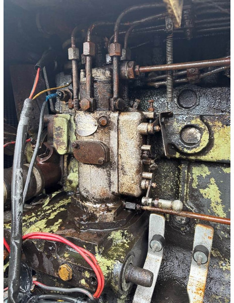 Perkins 6 cilinder manual Perkins engine Rovati waterpomp - مضخة مياه: صور 5 Perkins 6 cilinder manual Perkins engine Rovati waterpomp - مضخة مياه: صور 5