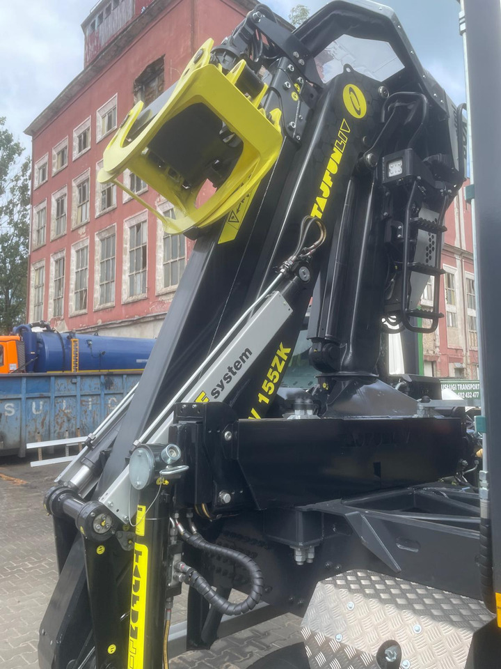 LOGLIFT Tajfun Epslion żuraw / forest crane / Waldkranich/лесозаготовительный кран - ونش كرين - معدات الغابات: صور 2 LOGLIFT Tajfun Epslion żuraw / forest crane / Waldkranich/лесозаготовительный кран - ونش كرين - معدات الغابات: صور 2