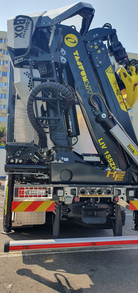 RENAULT TRUCKS CP6x4 Renault zabudowa do biomasy z żyurawiem Tajfun L155ZK/ Renault Biomass body with crane Tajfun L155ZK/ Renault Biomasse-Aufbau mit Kran Tajfun L155ZK - شاحنة قطع الأشجار: صور 3 RENAULT TRUCKS CP6x4 Renault zabudowa do biomasy z żyurawiem Tajfun L155ZK/ Renault Biomass body with crane Tajfun L155ZK/ Renault Biomasse-Aufbau mit Kran Tajfun L155ZK - شاحنة قطع الأشجار: صور 3
