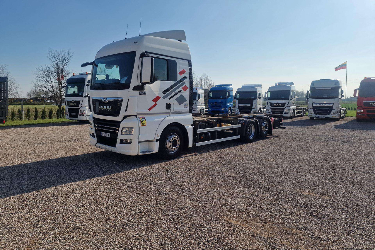 MAN TGX 26.420 - شاحنات الحاويات/ جسم علوي قابل للتغيير شاحنة: صور 1 MAN TGX 26.420 - شاحنات الحاويات/ جسم علوي قابل للتغيير شاحنة: صور 1
