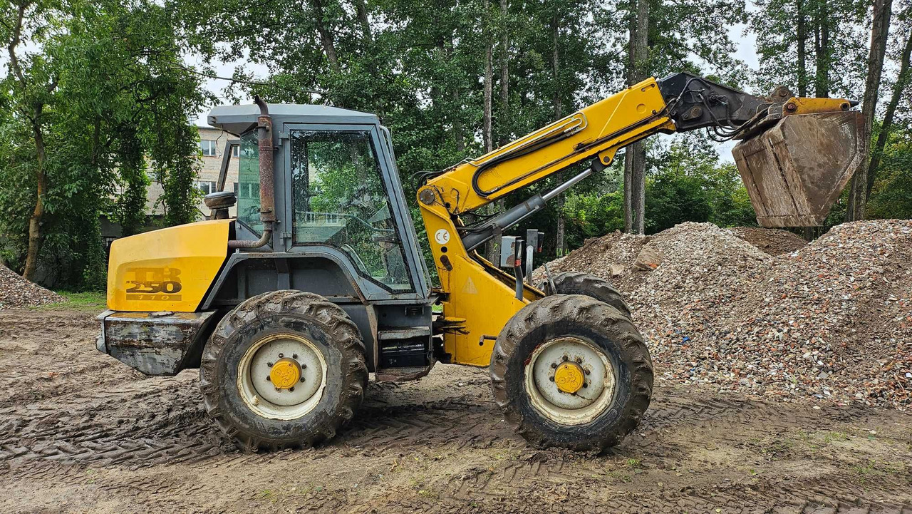 Ładowarka teleskopowa MATBRO TR250-110 Powershift jcb - جرافة ذات عجلات تلسكوبية: صور 1 Ładowarka teleskopowa MATBRO TR250-110 Powershift jcb - جرافة ذات عجلات تلسكوبية: صور 1