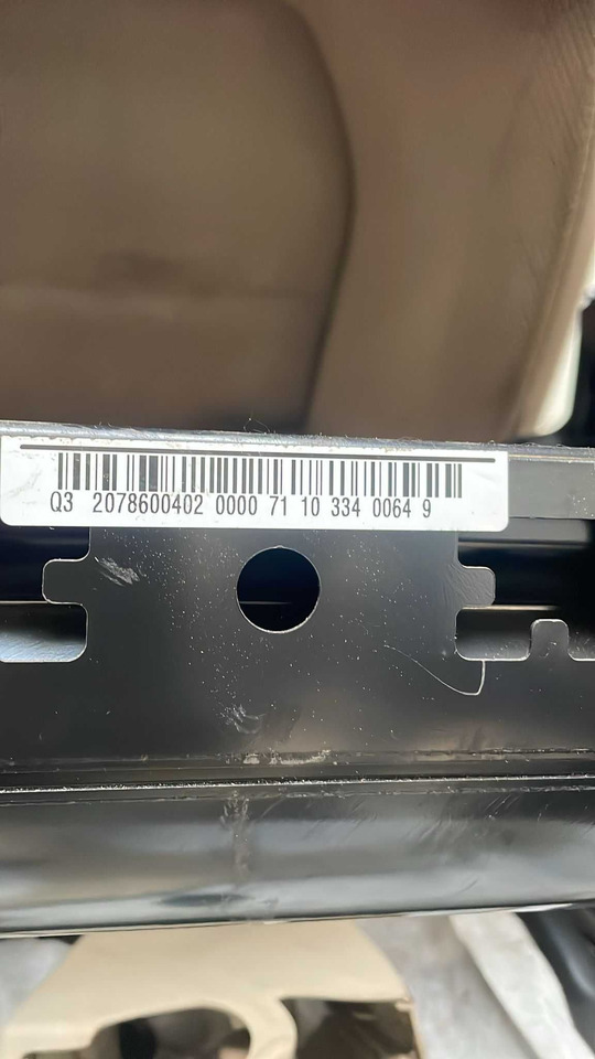 Fotele do Mercedes W 207 kabrio - مقاعد السيارات - سيارة: صور 4 Fotele do Mercedes W 207 kabrio - مقاعد السيارات - سيارة: صور 4