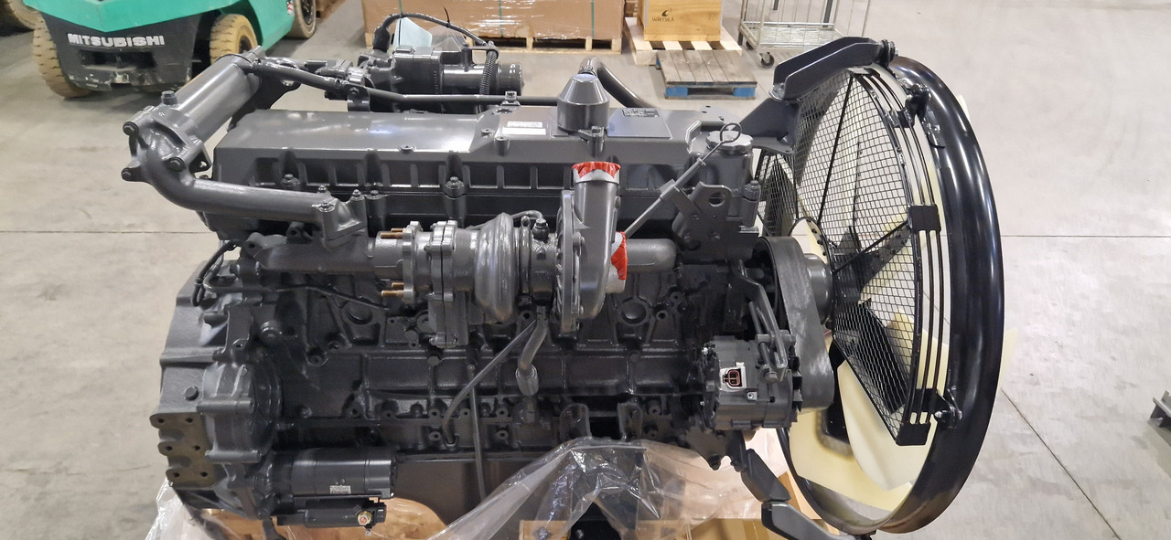 ISUZU 6HK1XYSA-01 - المحرك - حفارة: صور 2 ISUZU 6HK1XYSA-01 - المحرك - حفارة: صور 2