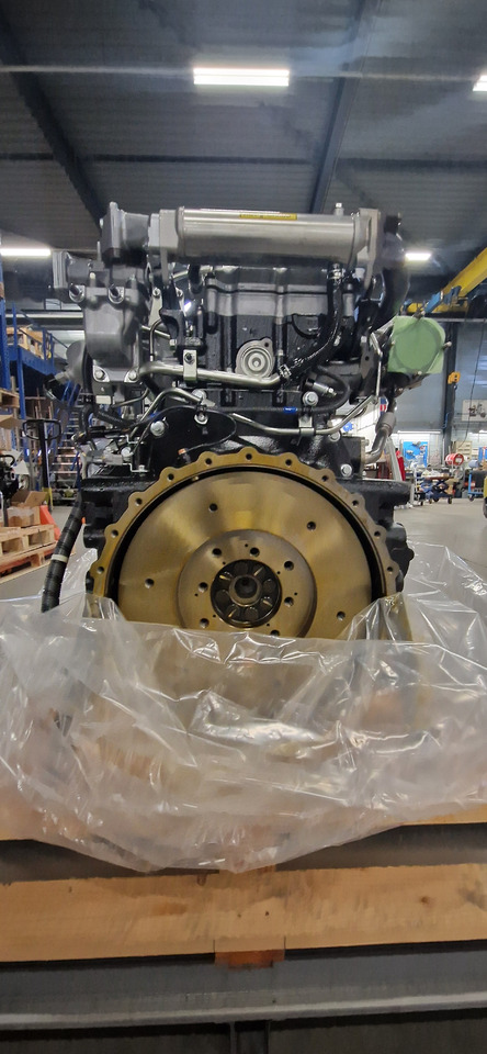 Isuzu 4HK1XYSJ-01-02-03 - المحرك - حفارة: صور 4 Isuzu 4HK1XYSJ-01-02-03 - المحرك - حفارة: صور 4