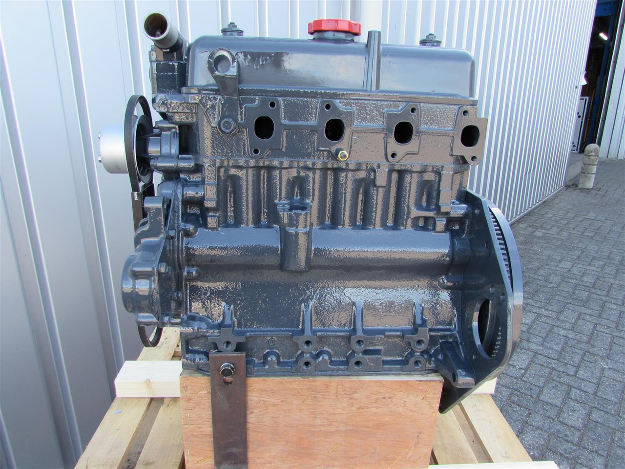 المحرك - حفارة على عجلات MITSUBISHI K4E-61WH  ( Weidemann) RECON: صور 6