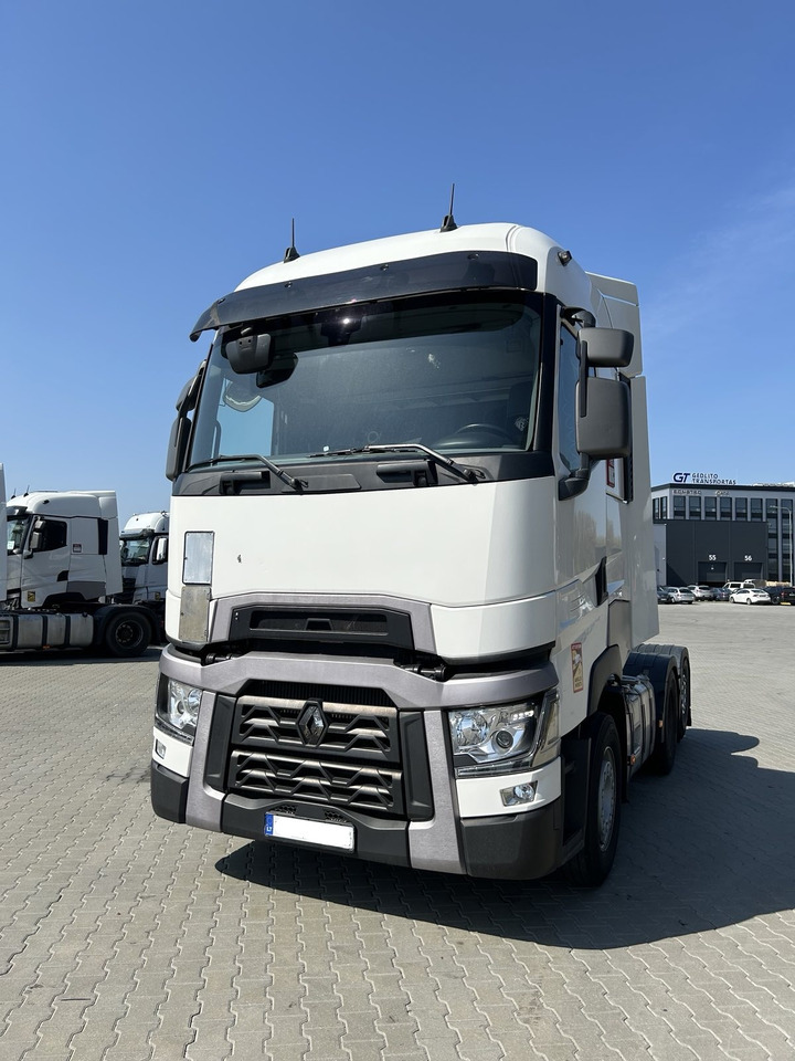Renault T520 - شاحنة جرار: صور 2 Renault T520 - شاحنة جرار: صور 2