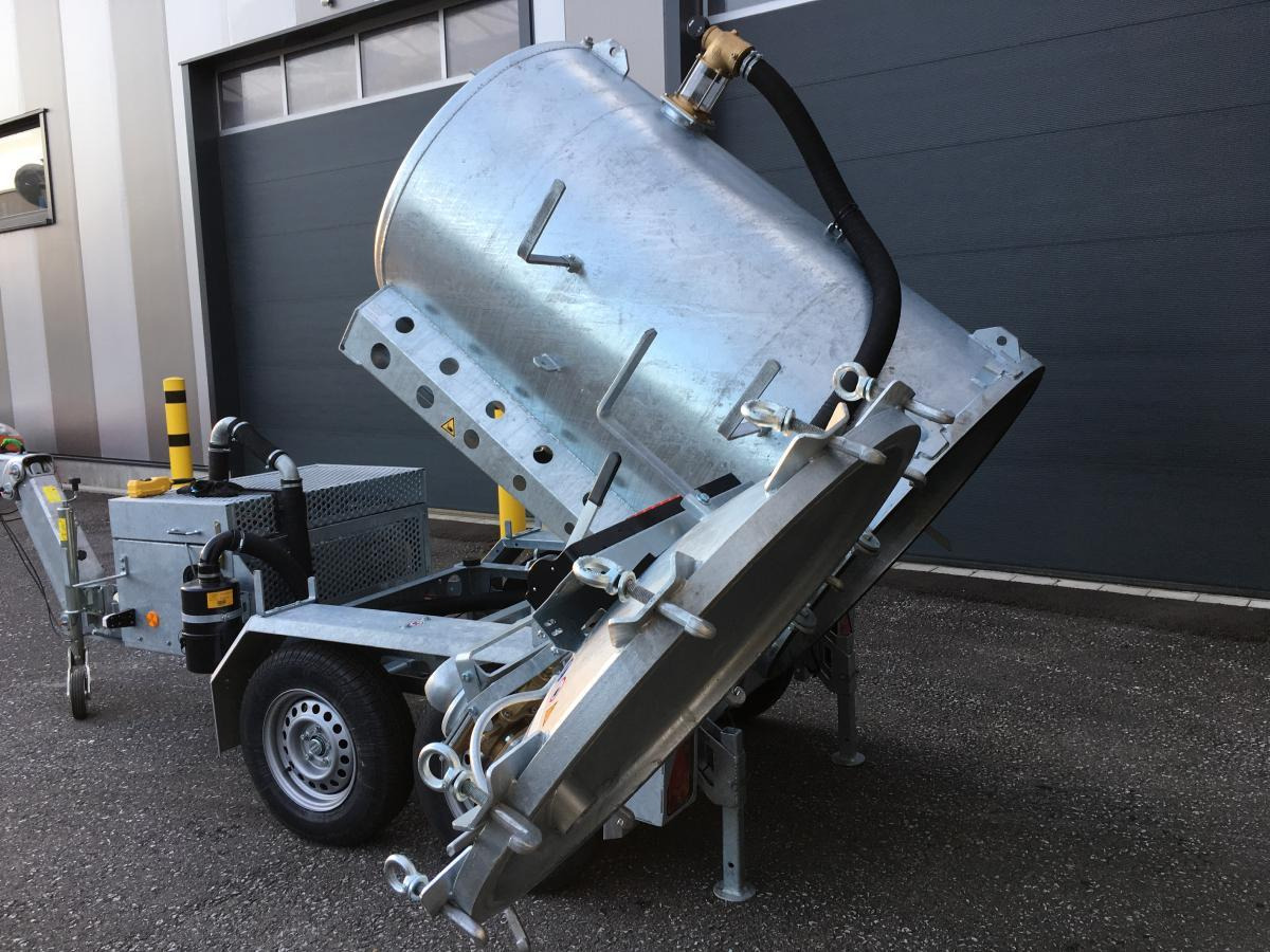 M-Vac 1,8m³ *Kippbar* Vakuum-Saugsystem / Saugfass / Sauganhänger / Saughänger M-Vac Reinigungskit - فراغ شاحنة: صور 5 M-Vac 1,8m³ *Kippbar* Vakuum-Saugsystem / Saugfass / Sauganhänger / Saughänger M-Vac Reinigungskit - فراغ شاحنة: صور 5