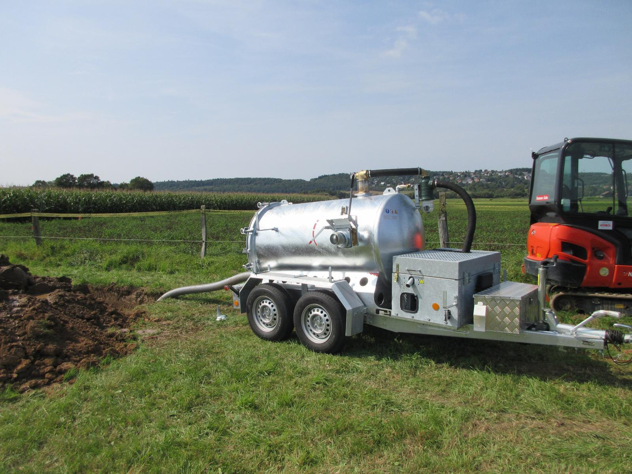 M-Vac 1500 / vacuum system for absorb mud and liquids - فراغ شاحنة: صور 2 M-Vac 1500 / vacuum system for absorb mud and liquids - فراغ شاحنة: صور 2