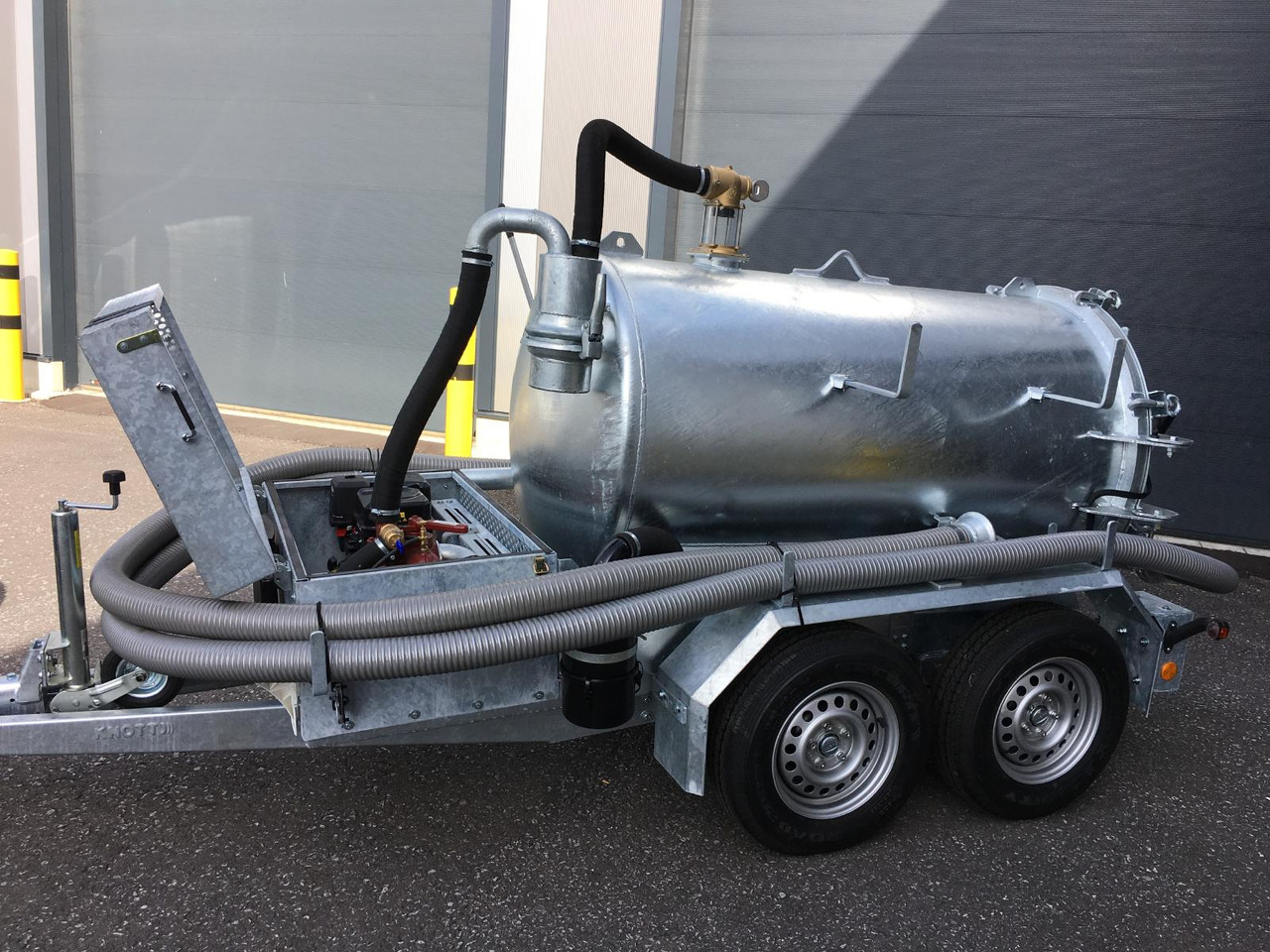 M-Vac 1500 / vacuum system for absorb mud and liquids - فراغ شاحنة: صور 4 M-Vac 1500 / vacuum system for absorb mud and liquids - فراغ شاحنة: صور 4