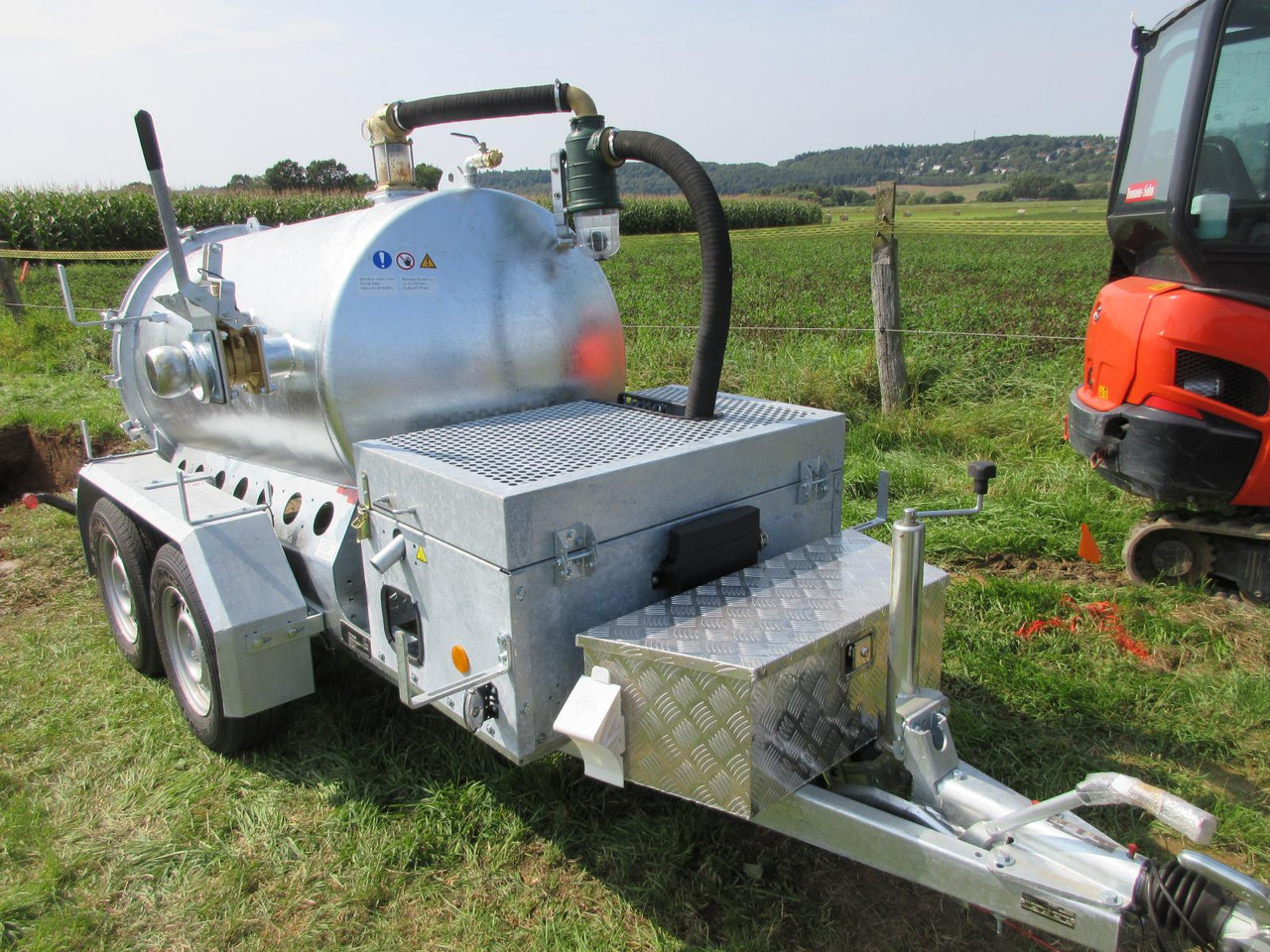 Vacuum system1500l / M-Vac 1500 - فراغ شاحنة: صور 2 Vacuum system1500l / M-Vac 1500 - فراغ شاحنة: صور 2