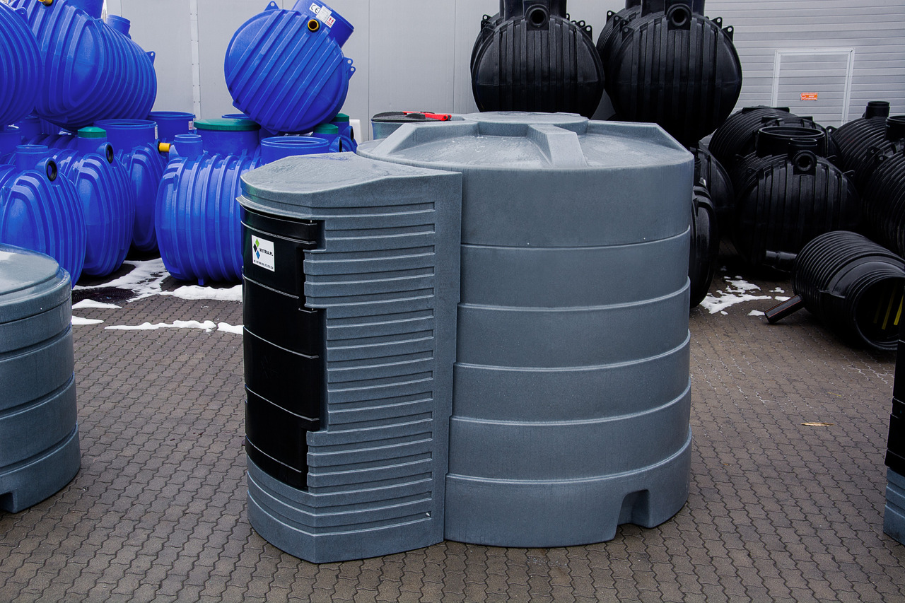 DC Dieseltank / Double-walled fuel tank for diesel fuel / Cuve à gasoil / Serbatoio gasolio / Бак для дизельного топлива / Zbiornik dwupłaszczowe na paliwo do oleju napędowego 5000 l - خزان تخزين: صور 1 DC Dieseltank / Double-walled fuel tank for diesel fuel / Cuve à gasoil / Serbatoio gasolio / Бак для дизельного топлива / Zbiornik dwupłaszczowe na paliwo do oleju napędowego 5000 l - خزان تخزين: صور 1