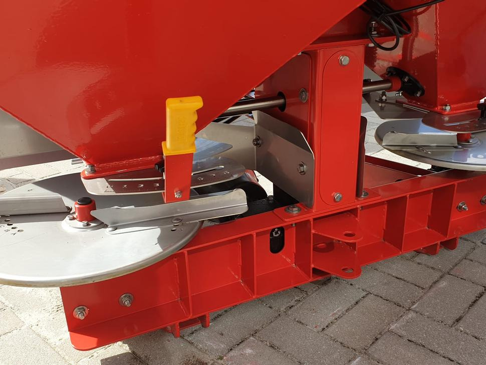 آلة رش الأسمدة جديد Grass-Rol Düngerstreuer / Fertilizer spreader / Epandeur d'engrais / Spandiconcime / Rozsiewacz nawozu / Разбрасыватель удобрений 1600 l: صور 8