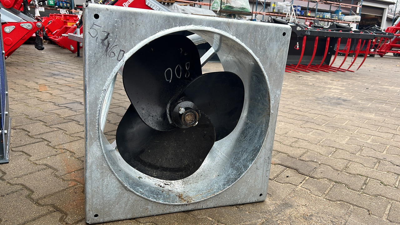 METAL-TECHNIK Güllemixer / Slurry agitator / Agitateur de lisier / Miscelatore / Смеситель жидкого удобрения / Mieszadło do gnojowicy 5,4 m - آلات الأسمدة: صور 2 METAL-TECHNIK Güllemixer / Slurry agitator / Agitateur de lisier / Miscelatore / Смеситель жидкого удобрения / Mieszadło do gnojowicy 5,4 m - آلات الأسمدة: صور 2