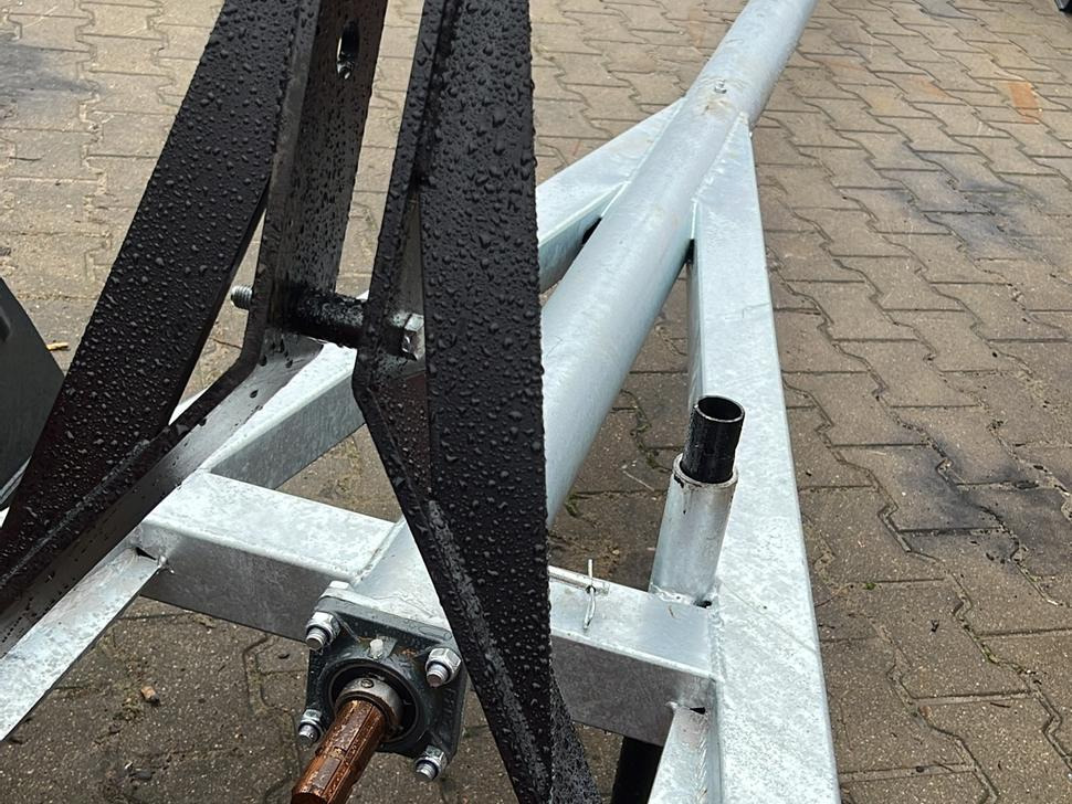 METAL-TECHNIK Güllemixer / Slurry agitator / Agitateur de lisier / Miscelatore / Смеситель жидкого удобрения / Mieszadło do gnojowicy 5,4 m - آلات الأسمدة: صور 3 METAL-TECHNIK Güllemixer / Slurry agitator / Agitateur de lisier / Miscelatore / Смеситель жидкого удобрения / Mieszadło do gnojowicy 5,4 m - آلات الأسمدة: صور 3