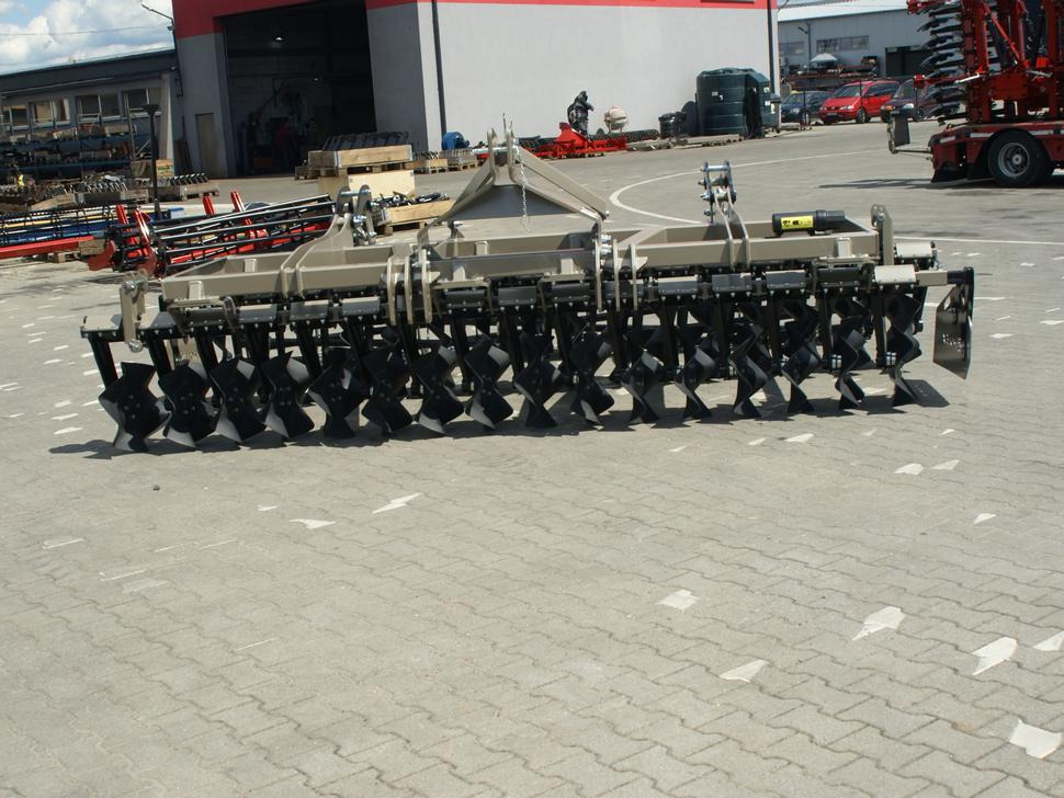 ROLEX Scheibenegge / Cross-Cutter harrow / Dechaumeur cross-cutter / Cross Cutter erpice / Борона с поперечным катком жёсткий/ Brona cross cutter sztywna 4 m - قرص مسلفة: صور 3 ROLEX Scheibenegge / Cross-Cutter harrow / Dechaumeur cross-cutter / Cross Cutter erpice / Борона с поперечным катком жёсткий/ Brona cross cutter sztywna 4 m - قرص مسلفة: صور 3