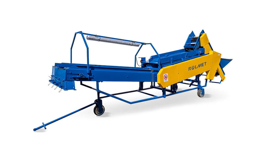 ROLMET Kartoffelsortierer / Potato sorting machine / Trieuse de pomme de terre / Selezionatrice per patate / Clasificador de patatas / Картофелесортировочная машина / Sortownik do ziemniaków M614/2 - معدات زراعة وحصاد البطاطس: صور 3 ROLMET Kartoffelsortierer / Potato sorting machine / Trieuse de pomme de terre / Selezionatrice per patate / Clasificador de patatas / Картофелесортировочная машина / Sortownik do ziemniaków M614/2 - معدات زراعة وحصاد البطاطس: صور 3