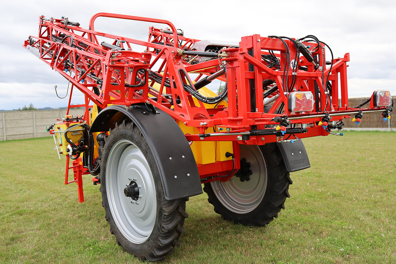 WOPROL Feldspritze / Sprayer / Pulvérisateur / Opryskiwacz 2000 L - آلة الرش المقطورة: صور 5 WOPROL Feldspritze / Sprayer / Pulvérisateur / Opryskiwacz 2000 L - آلة الرش المقطورة: صور 5